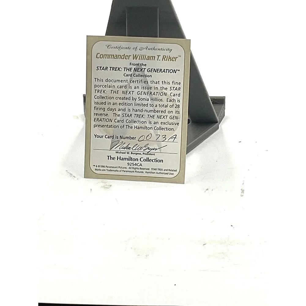 Star Trek TNG Commander William T‎ Riker Porcelain Collector Card